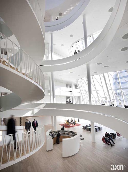 Interior view of Saxo Bank in Copenhagen by 3XN Architects