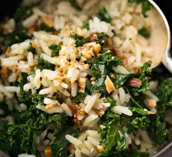 Garlic Butter Rice with Kale #vegetarian #glutenfree