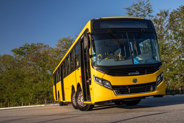 Volkswagen Trucks and Buses presentó un chasis para buses urbanos con dos ejes direccionales frontales