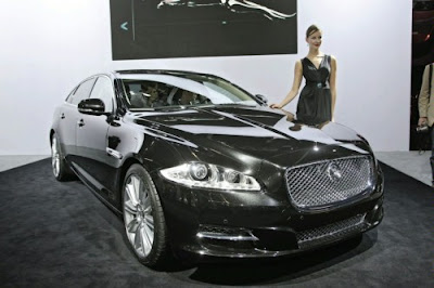 2010 Jaguar XJ Photo Gallery 