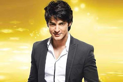 Indian Idol Junior Host Karan Wahi