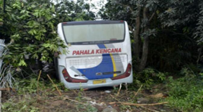 Heboh! Inilah Kejadian Aneh Bus dan Truk yang 