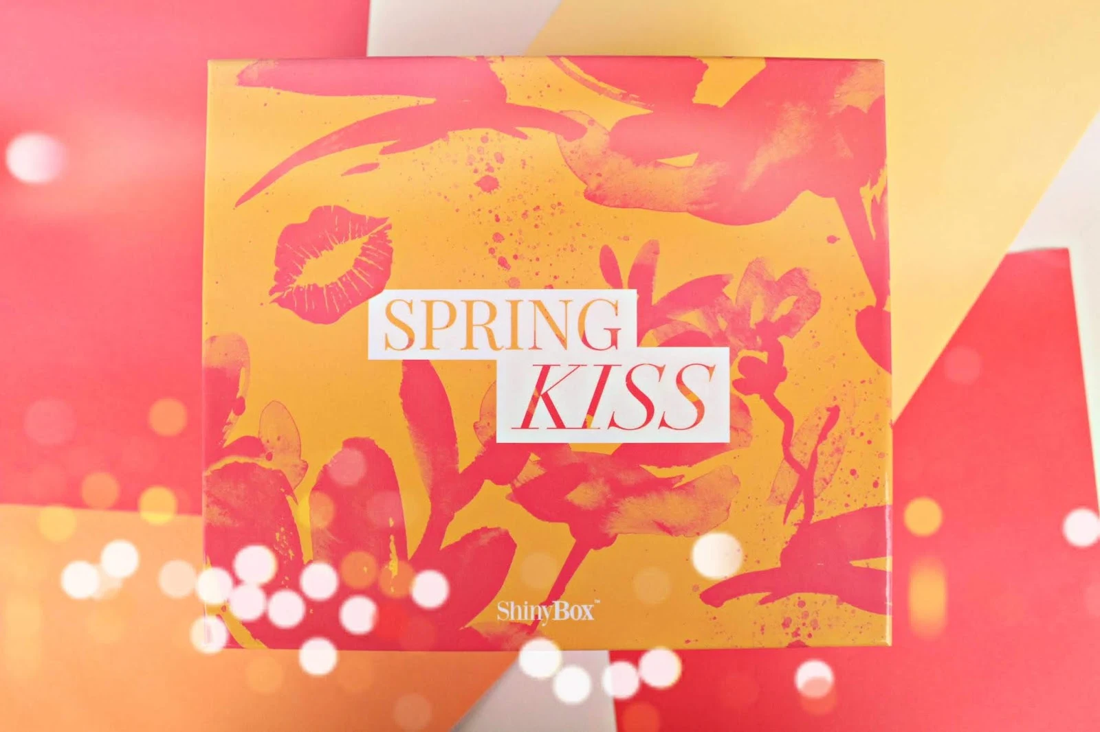 SHINYBOX - SPRING KISS - kwiecień 2019 - openbox