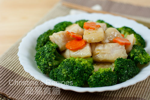 西蘭花炒魚柳 Stir-fried Broccoli with Fish Fillet02