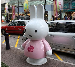 miffy statue