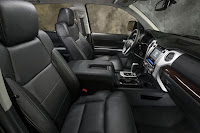 Toyota Tundra CrewMax Cab (2014) Interior