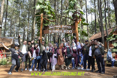 Outbound Hutan Pinus Mangunan