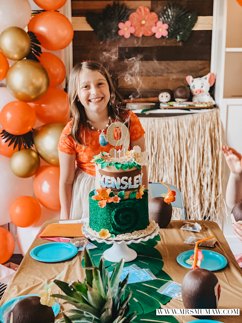 Moana birthday party, moana birthday, moana party ideas, moana cookies, taylor joelle dress, taylor joelle moana dress, moana birthday cake