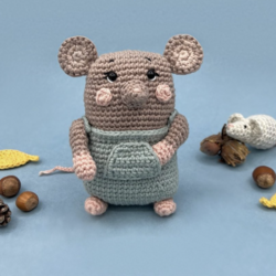 Ratoncito amigurumi