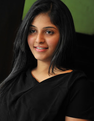 Anjali Hot in Black at Maharaja Audio Relese Photos