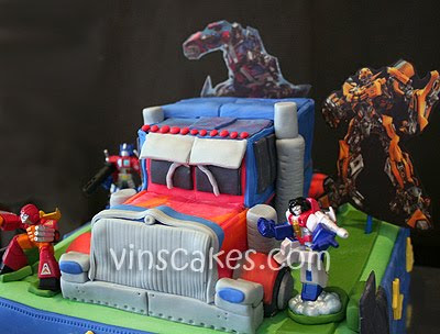 spiderman 3d cake. Posted by Vin#39;s Cakes at 8:40