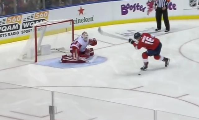 Aleksander Barkov whiffs on penalty shot vs Red Wings