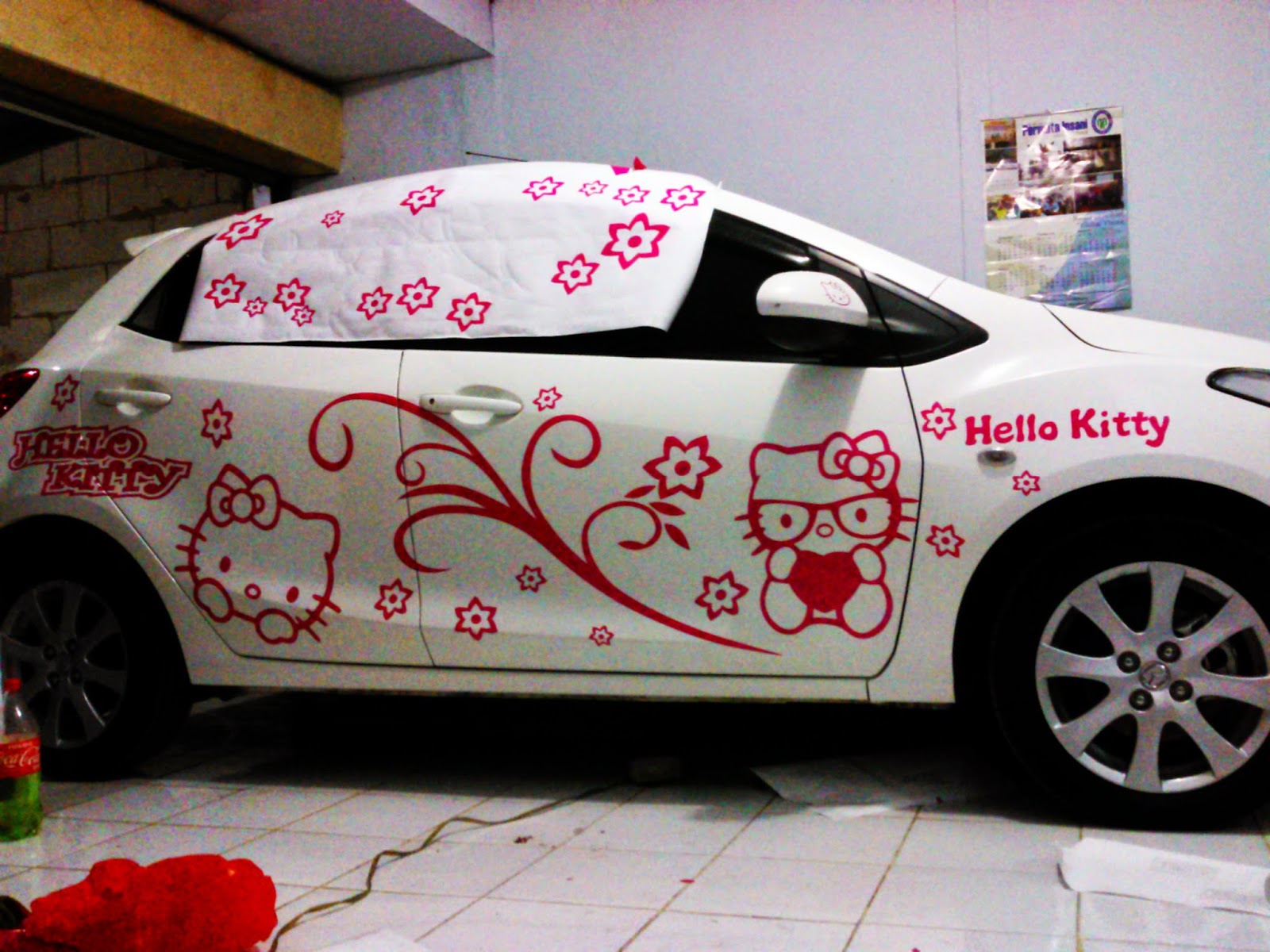 Kumpulan Gambar Cutting Sticker Hello Kitty Mobil Dunia Otomotif