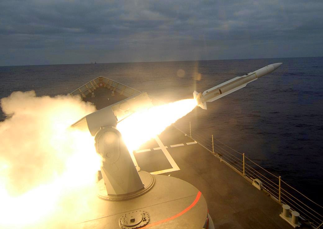 http://navaltoday.com/2014/08/29/raytheon-wins-sm-1-maintenance-deal/