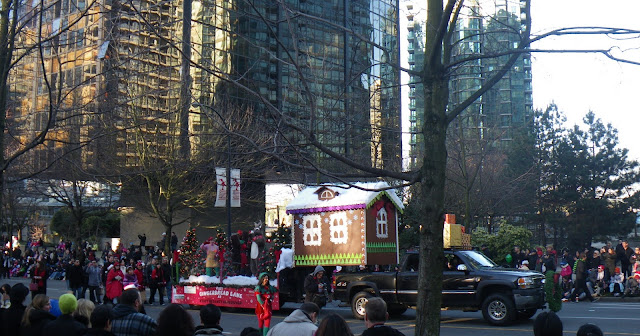 santa claus parade vancouver bc 2011. Santa Claus Parade, Vancouver, 2011, Gingerbread lane