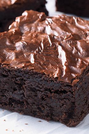 Fudgy, cakey, fudgy, cakey... can't make up your mind? If you're looking for a brownie that's right in between those two styles, you've found it. These brownies combine a fudge brownie's ultra-moist…