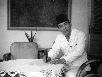 Biography Ir. Soekarno (Indonesian First President)