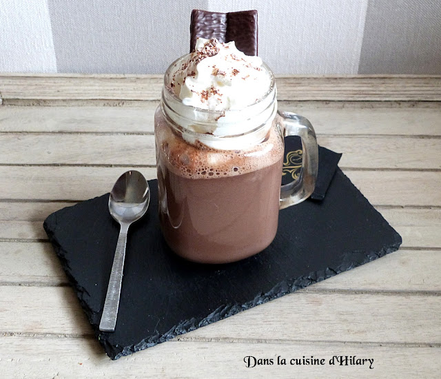 Chocolat chaud gourmand à la menthe