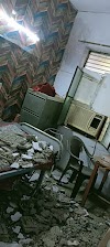 टुंडला, फिरोजाबाद: सामुदायिक स्वास्थ्य केंद्र के इमरजेंसी रूम की छत गिरने से टला बहुत बड़ा हादसा।