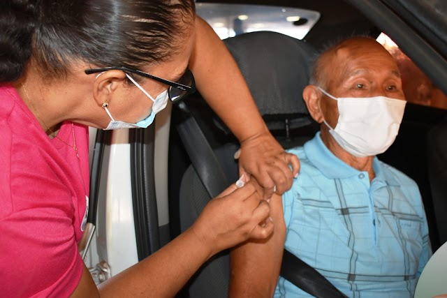 2.598 idosos acima de 65 anos em drive-thru tomaram a vacina em Tangará da Serra