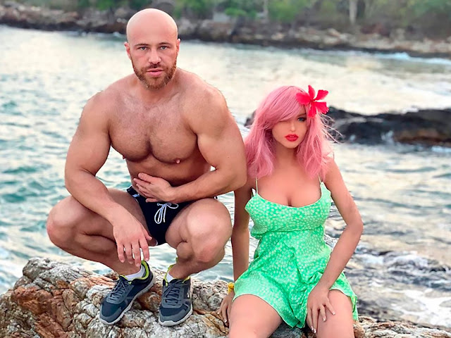 Bodybuilder Vows To Marry His Sex Doll After 8 Month Relationship