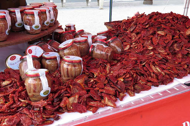 Food fair, piazza della Repubblica, Livorno