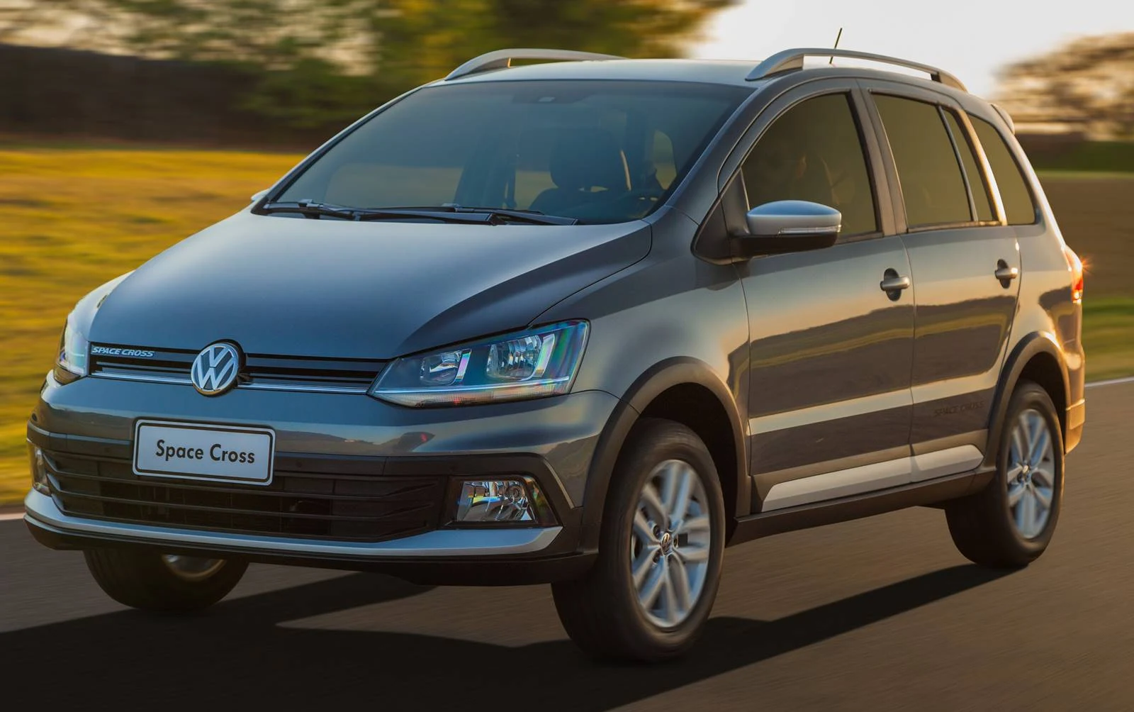 Novo VW SpaceCross 2015