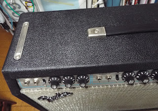 top view of Fender Vibrolux Reverb