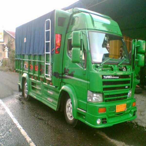 Gambar foto gambar full variasi  truk  canter  terbaru 