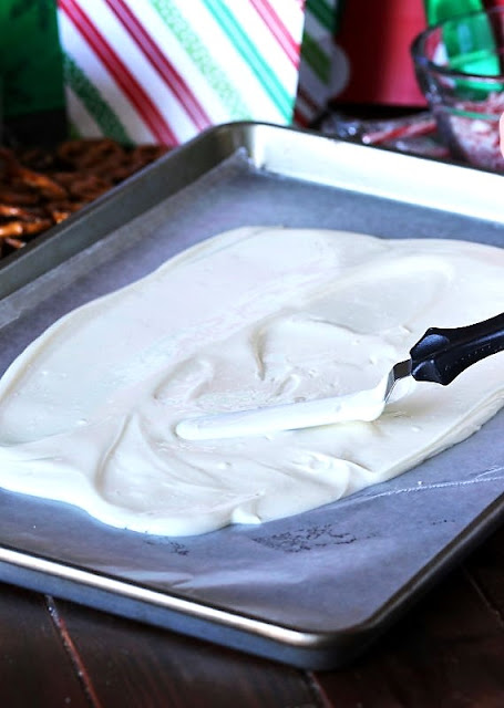 Spreading Melted White Chocolate with an Offset Spatula Image