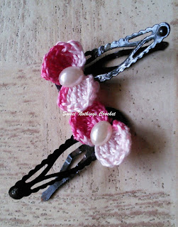 free crochet pattern, free crochet bow pattern, free crochet jewelry pattern, free crochet hair clip pattern, free crochet tic tac clip pattern, free crochet beaded bow pattern, Shyama Nivas, sweetnothingscrochet, blogaday, spreadsmiles, Pradhan Embroidery stores, kankri yarn, kamal kadai yarn, Anchor pearl knitting cotton, Milford Satin knitting cotton, handmade, easy crochet pattern, great gift idea,