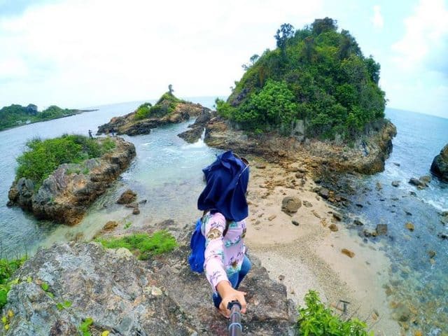 Pantai tapak kera