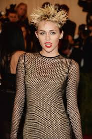 Miley Cyrus Profile, Biography and Pictures