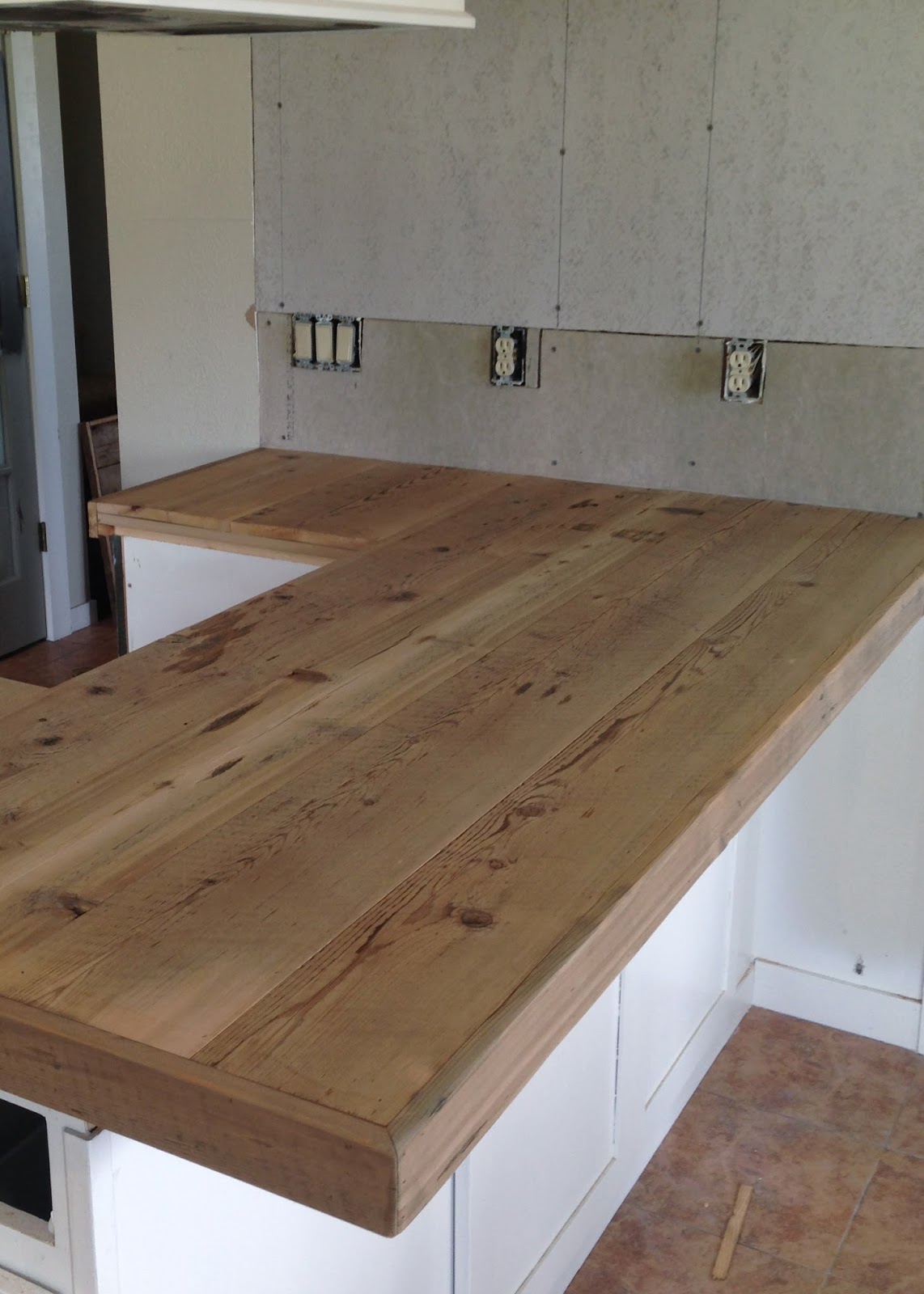 DIY Reclaimed Wood Countertop Averie Lane DIY Reclaimed Wood