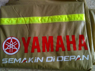 Sablon Jas Hujan Yamaha