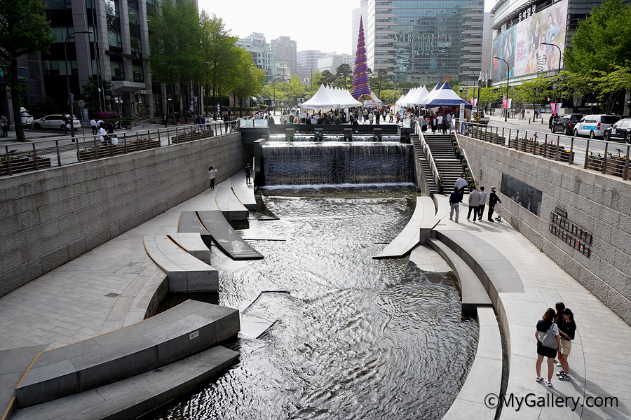 Cheonggyecheon