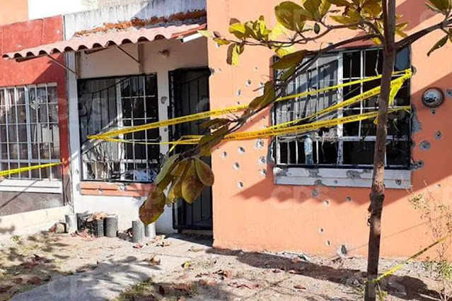 Así la dejaron toda perforada El CJNG balea casa de tiradores que invadieron su territorio; los descubrieron porque los paquetes no tenían sus sello