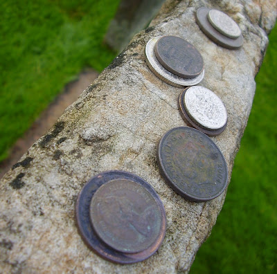 billy marshall king of the gypsies coins on headstone