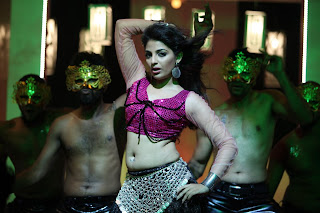 mythili to do a item dance in matinee