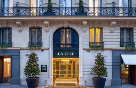 La Clef Tour Eiffel Paris by The Crest Collection