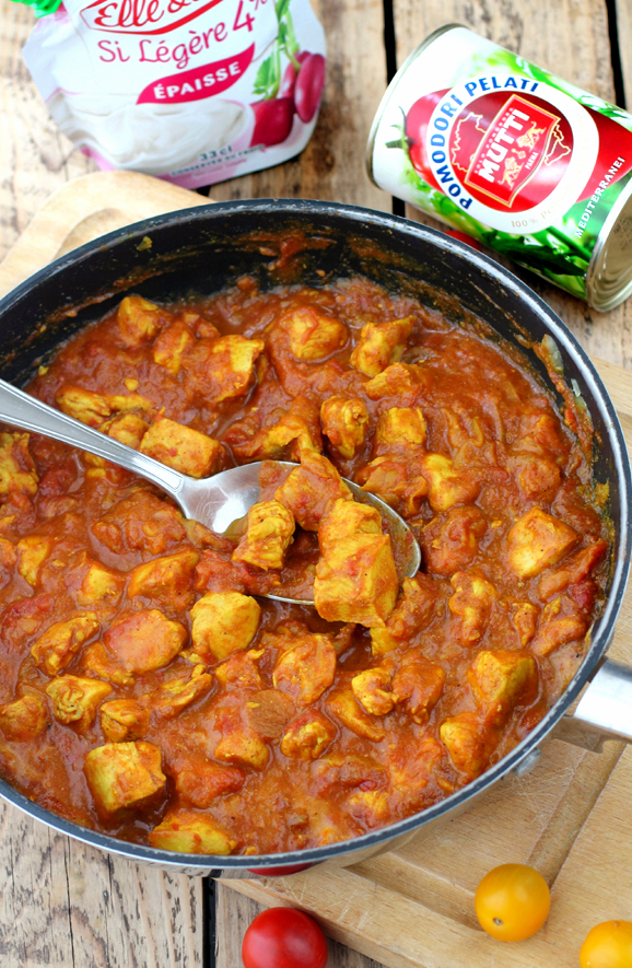  Blancs de Poulet à la Tomate et au Curry Dukan 