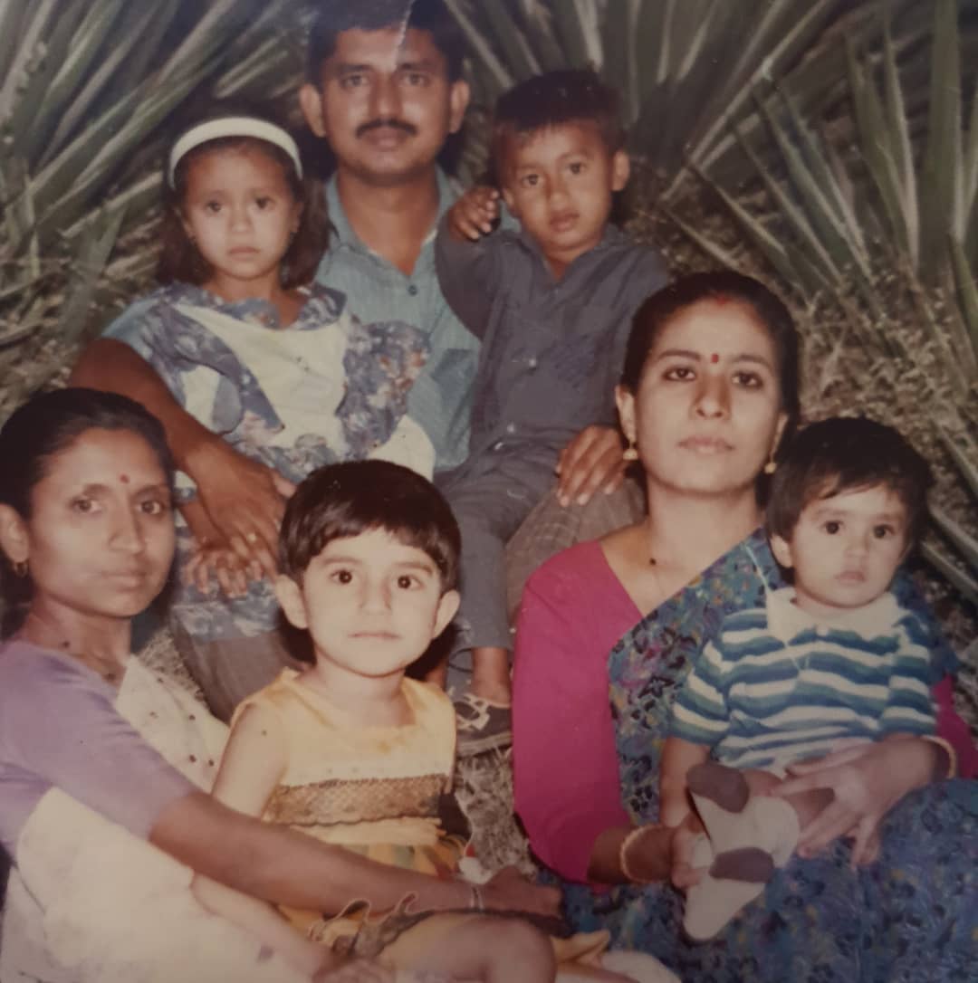 Bollywood actress Mrunal Thakur (right with her mother) childhood pic | Bollywood Actress Mrunal Thakur Childhood Photos | Real-Life Photos