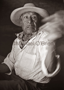 Maestro Esteban Valdez, San Miguel, Mexico, travel photo san miguel mexico, black and white portrait, travel documentary photo, mexican artisan, mexican potter