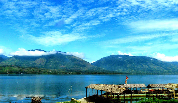 Danau Singkarak, Sumatera Barat (Gambar 2). ZonaAero