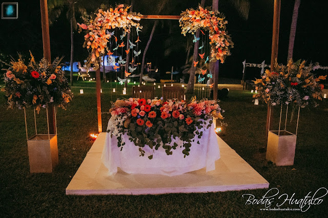 boda en playa, beach wedding, Oaxaca, México, Bodas Huatulco, Wedding Planner