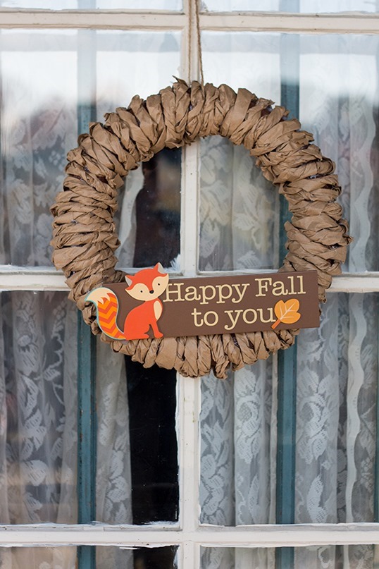 Fall-Wreath-Paper-Bag-DIY (9 of 9)