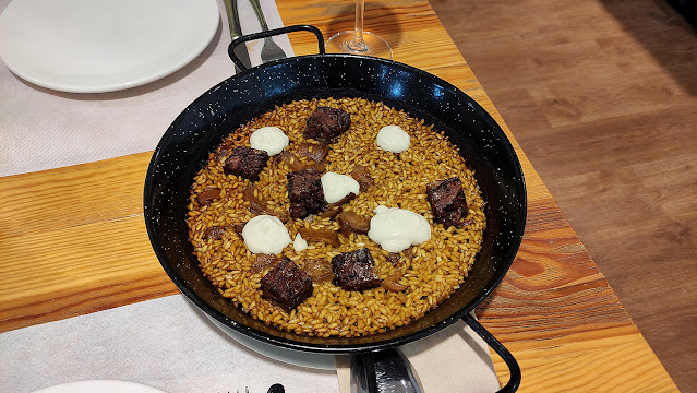 arròs perfecte de cua de bou i ceps del restaurant marimorena d'albert mendiola