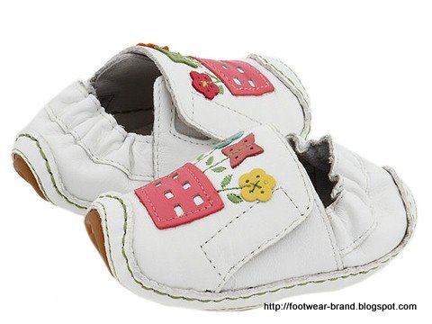 Footwear-brand:I323-179693