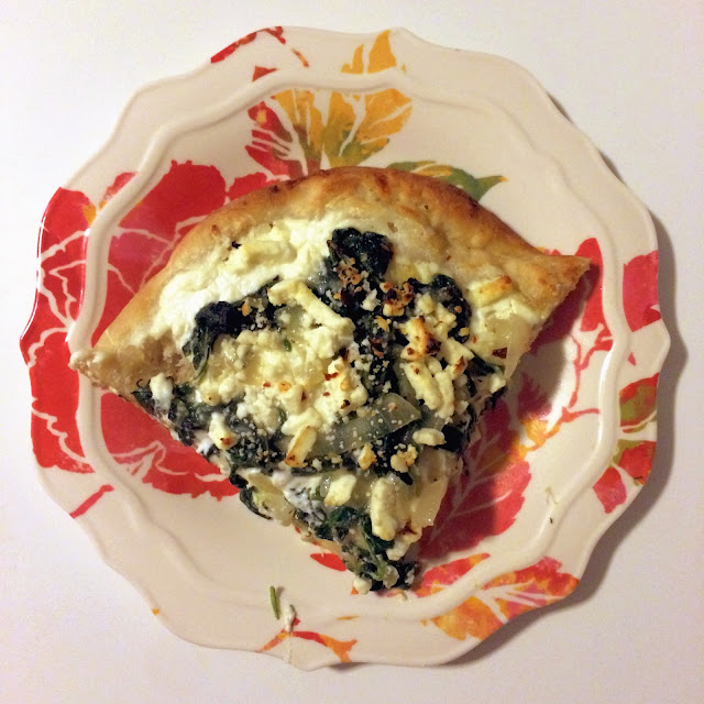 Spinach Ricotta White Pizza | My Name is Sara - mynameissarablog.blogspot.com