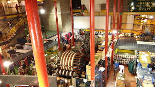 Tartan weaving mill on Edinburgh Royal Mile